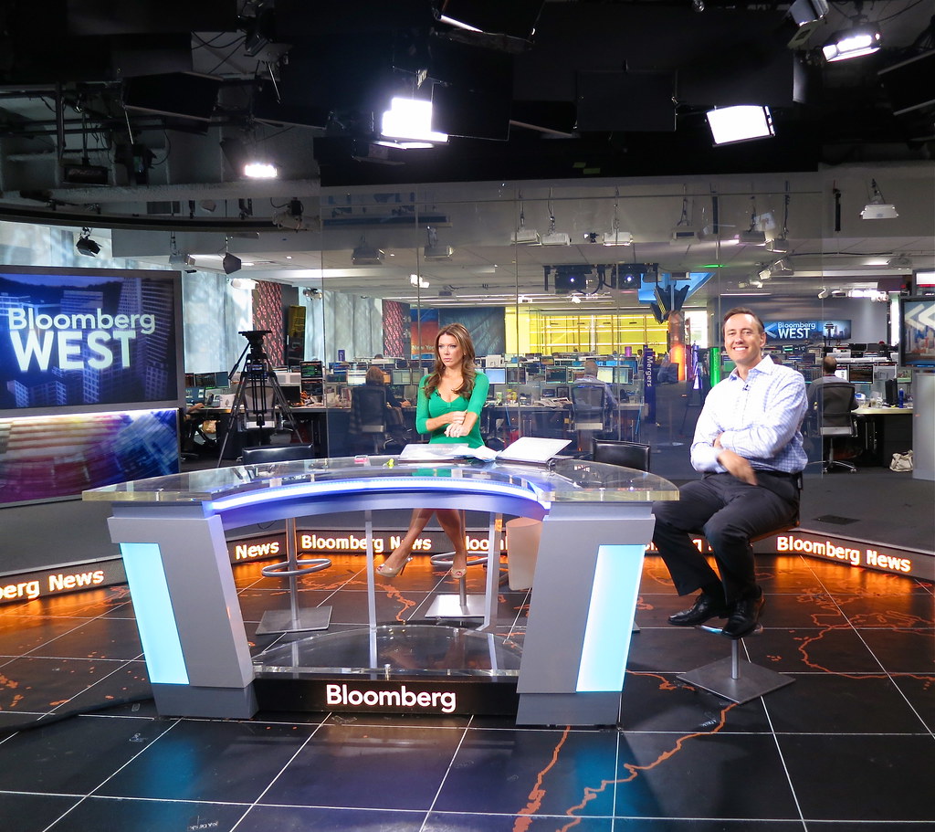 Business News Live TV: The Best Way to Stay Informed